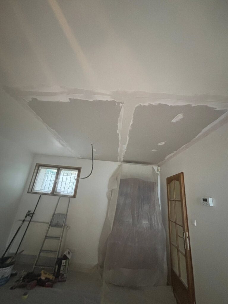 Renovation complete d'appartement a Dieppe par Guillaumes Services